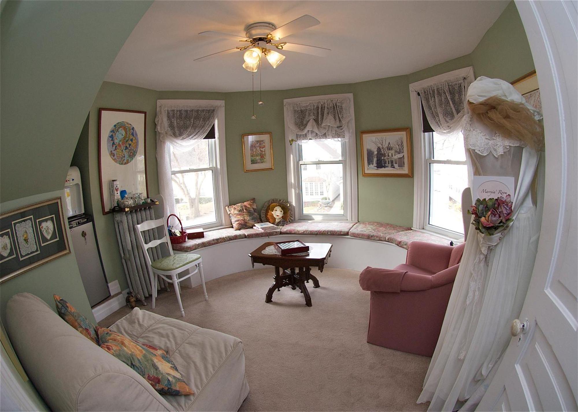 Bondy House Bed & Breakfast Amherstburg Exterior photo